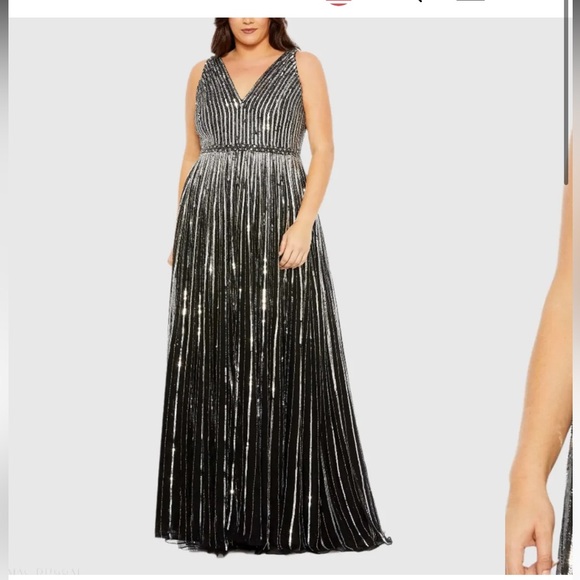 NWT Mac Duggal Black and Silver 5755 Sequined Sleeveless V Neck A Line Gown 18W